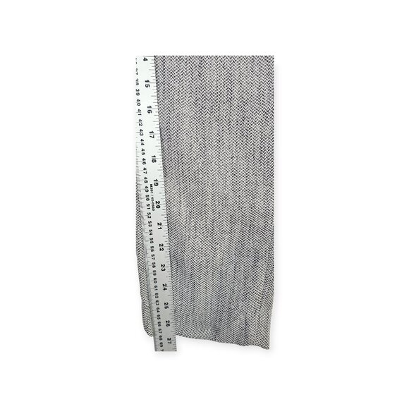 🛍️ H&M Charcoal Gray Herringbone Slim Trousers - Women's 6 - Picture 6 of 11